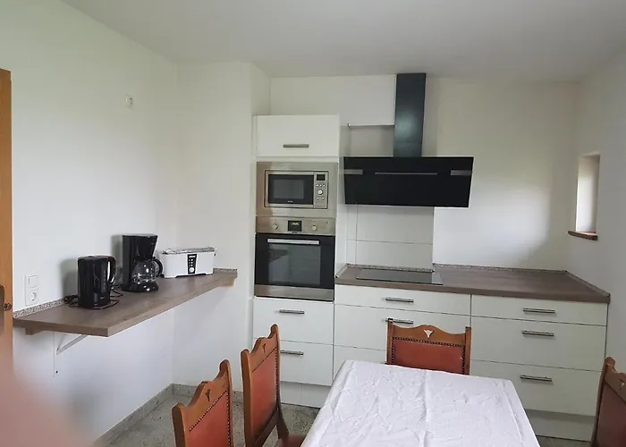 Helene בית נופש *